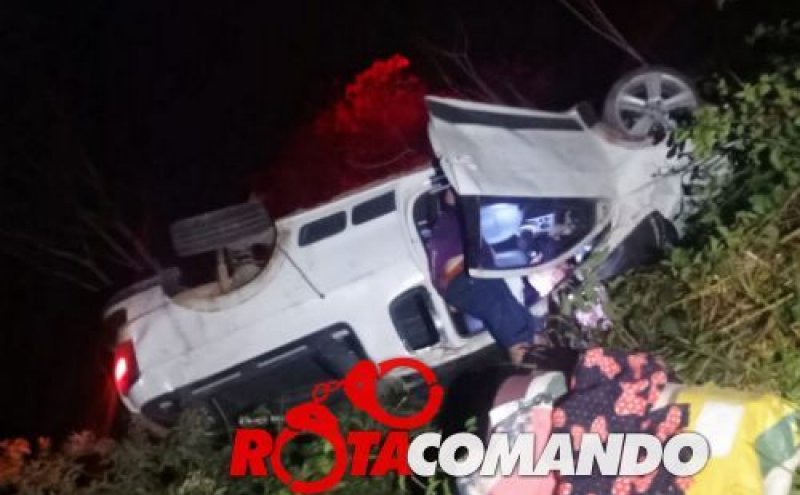 Após colisão, um dos veículos perde direção vindo a capotar e condutor fica gravemente ferido em São Domingos/RO.