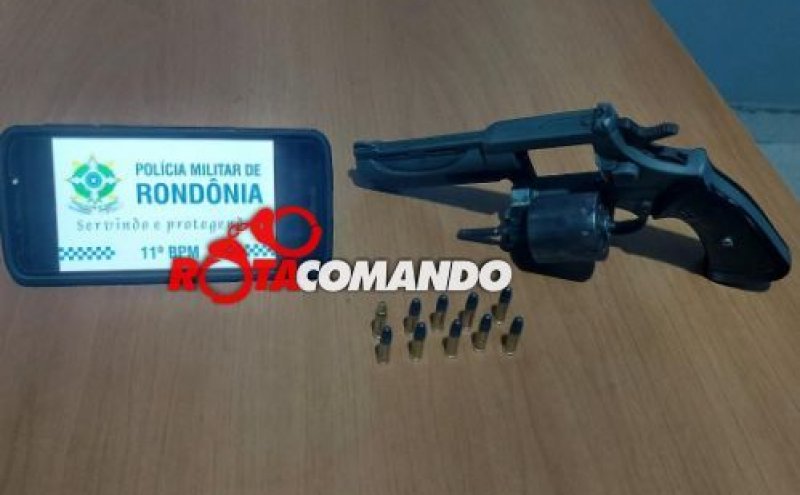 Homem é preso com arma de fogo em distribuidora de bebidas em Costa Marques/RO.