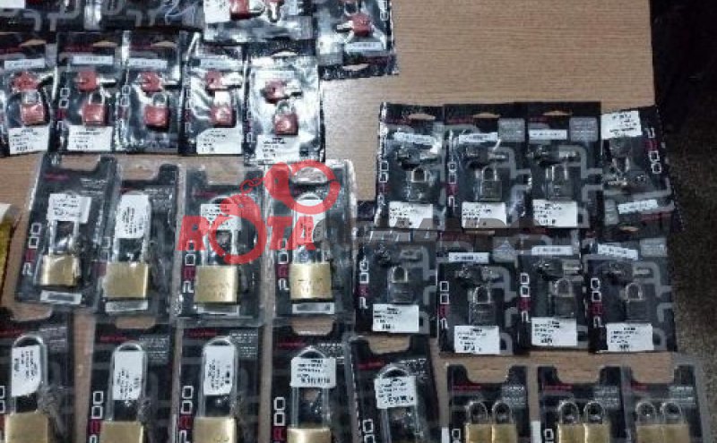 Homem é detido por perturbação e encontrado com R$ 5 mil em mercadorias sem nota fiscal em Alvorada do Oeste (RO)