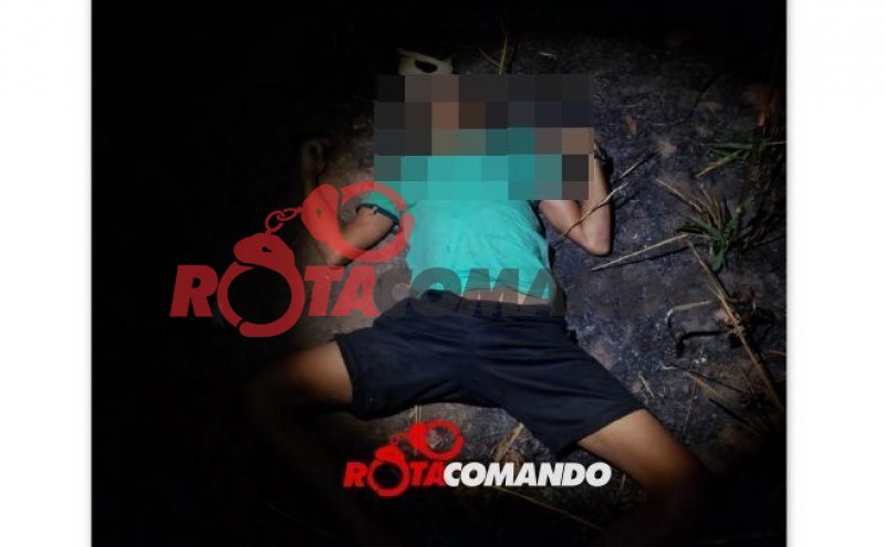 Homem é morto com vários tiros no meio da rua em São Domingos do Guaporé