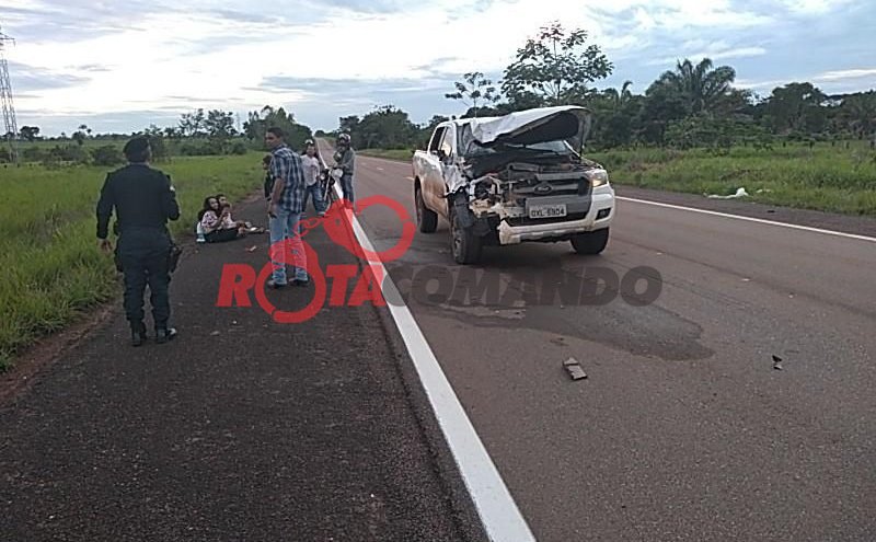 São Francisco do Guaporé - Cavalo na pista provocou acidente e causando um grande susto em uma família 