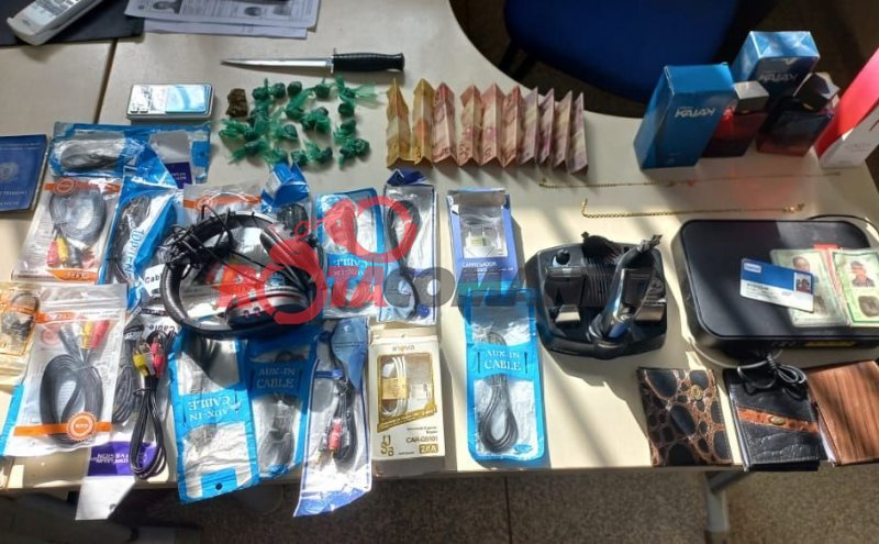 Vídeo. PM Fecha suposta boca de fumo e prende casal de pombinhos por trafico de drogas.