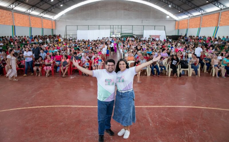 Prefeitura realiza grande celebração em homenagem ao Dia das Mães