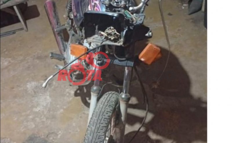 Jovem sofre acidente de motocicleta no bairro Alto Alegre em Alvorada do Oeste