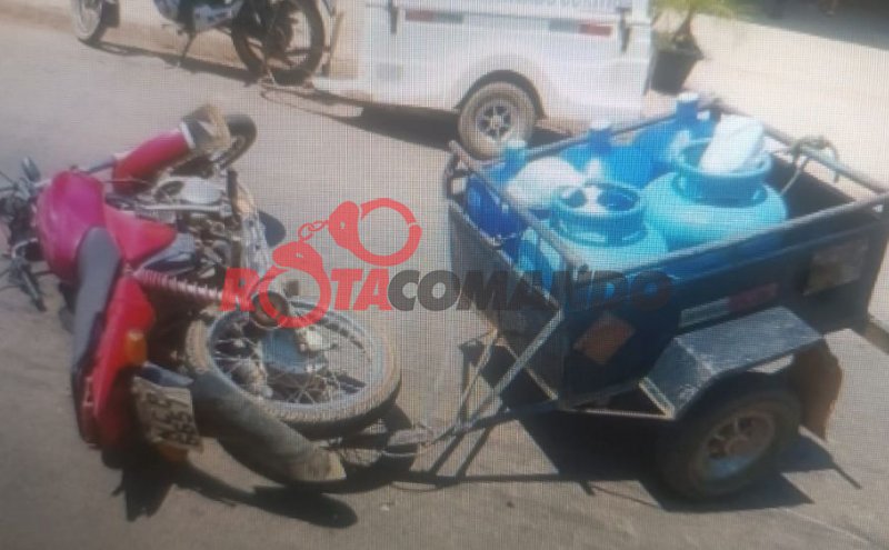 Motociclista fica ferido após colisão com carro que fugiu do local em São Miguel do Guaporé