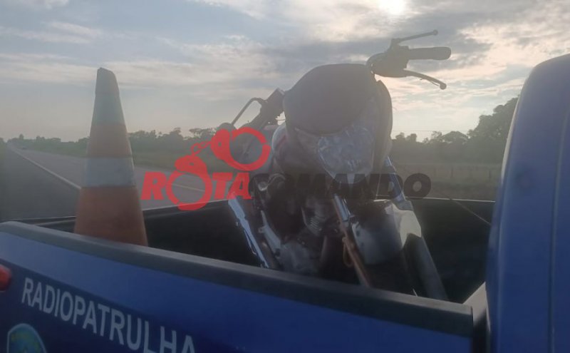 Motociclista de 31 anos sofre acidente na BR-429 entre Seringueiras e São Francisco